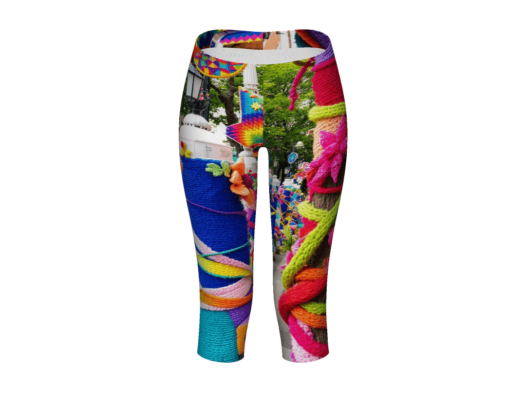 All-Over Print Capri Leggings