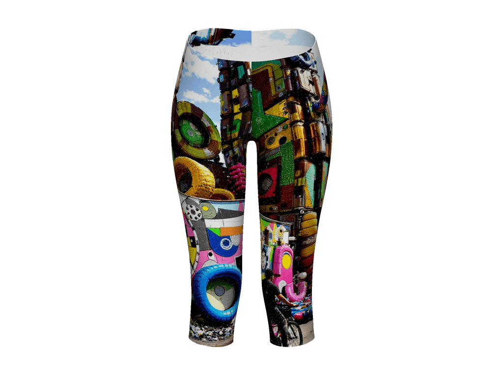 All-Over Print Capri Leggings