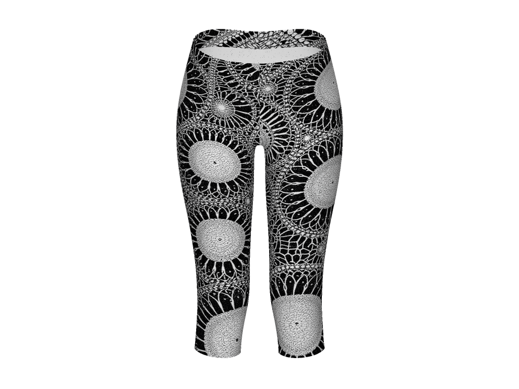 All-Over Print Capri Leggings